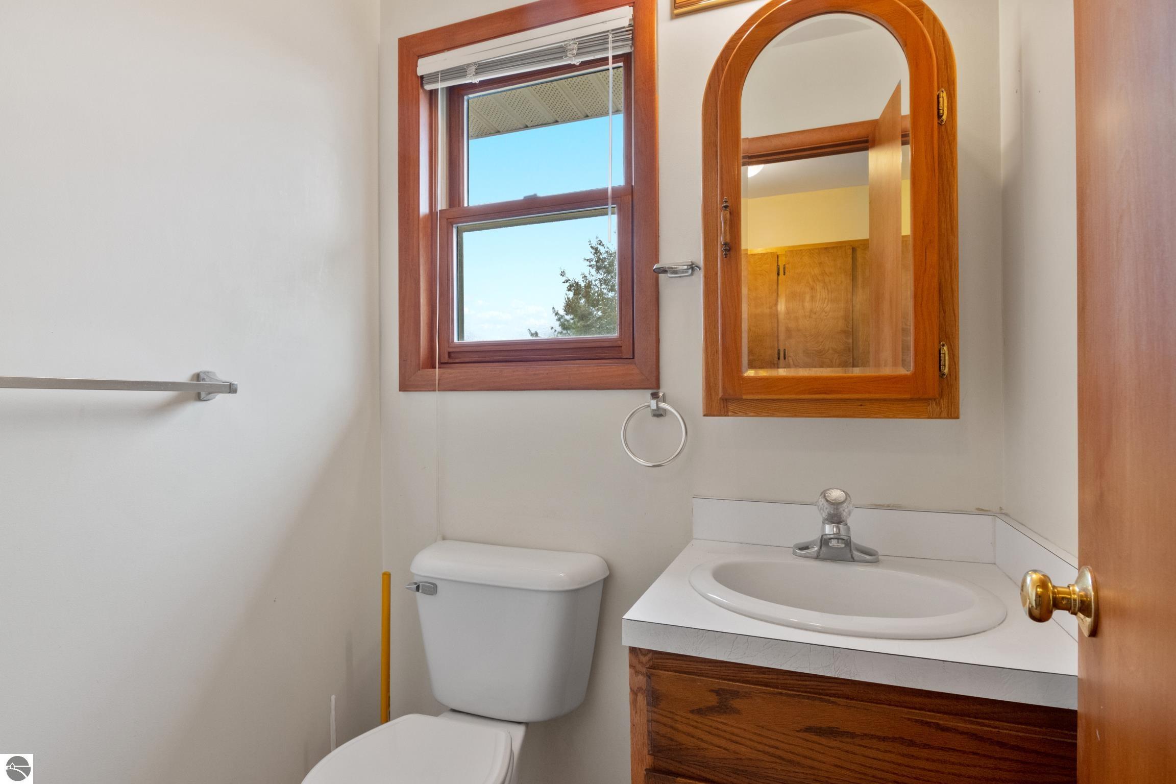 1501 S Ruby Lane, Lake Leelanau, MI 49653 — Photo 20