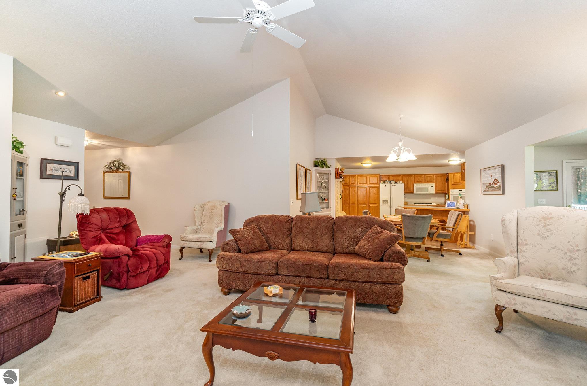 5330 Elm Run, Farwell, MI 48622 — Photo 3