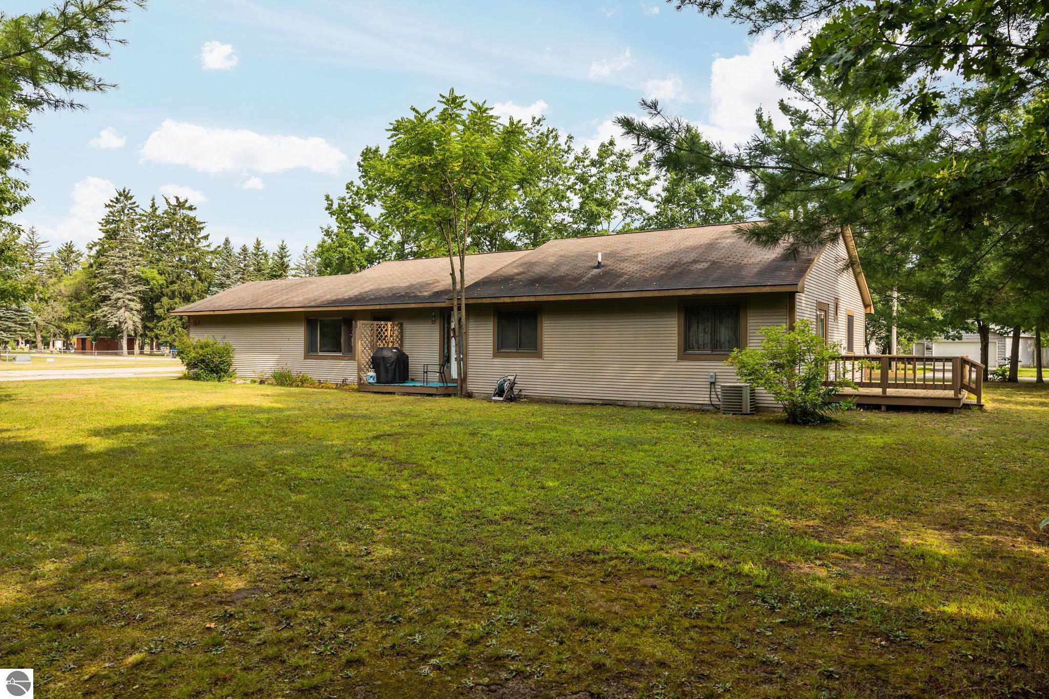 535 Third Street, Kalkaska, MI 49646 — Photo 43