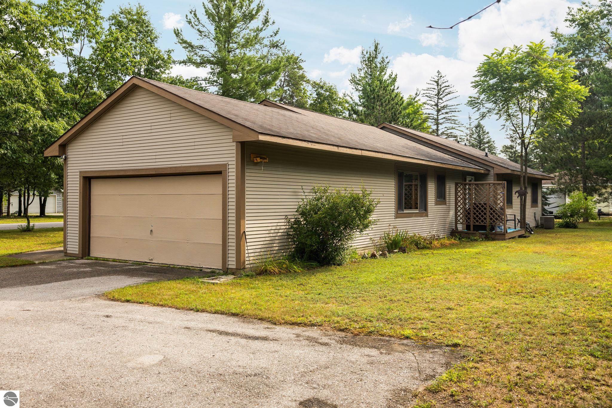 535 Third Street, Kalkaska, MI 49646 — Photo 44