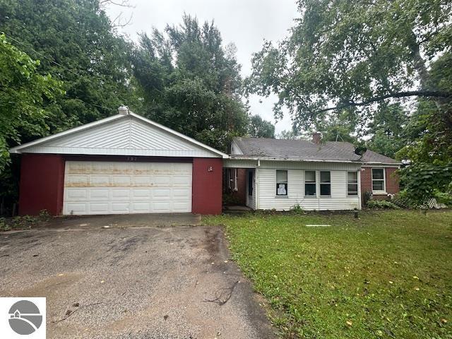 797 Eden Hill Road, Beulah, MI 49617 — front exterior