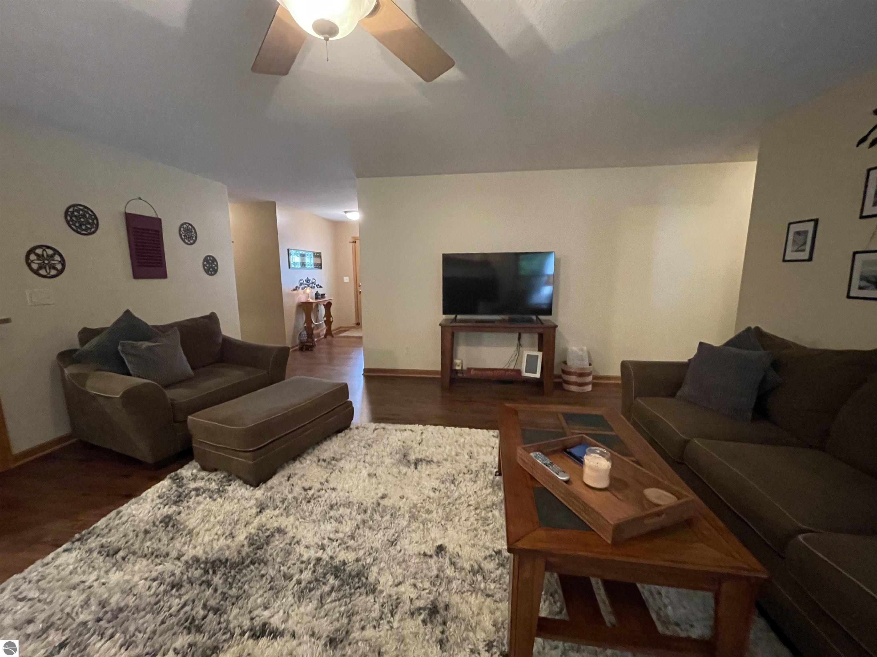 742 Blossomwood Drive, Clare, MI 48617 — Photo 11