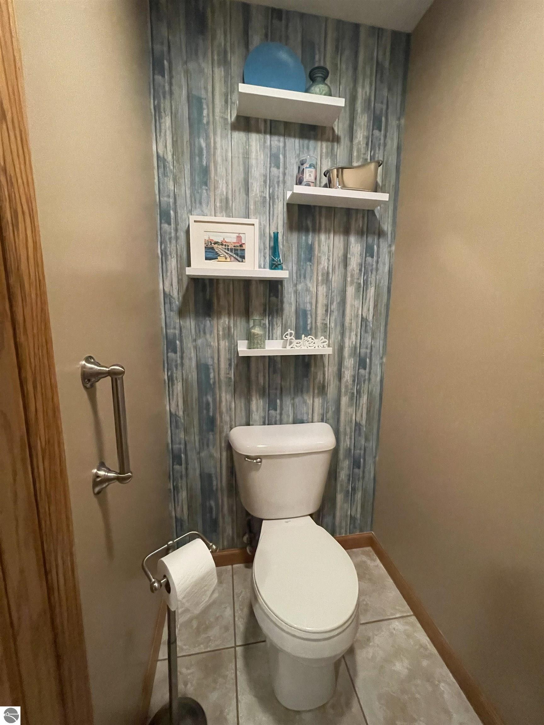 742 Blossomwood Drive, Clare, MI 48617 — Photo 25