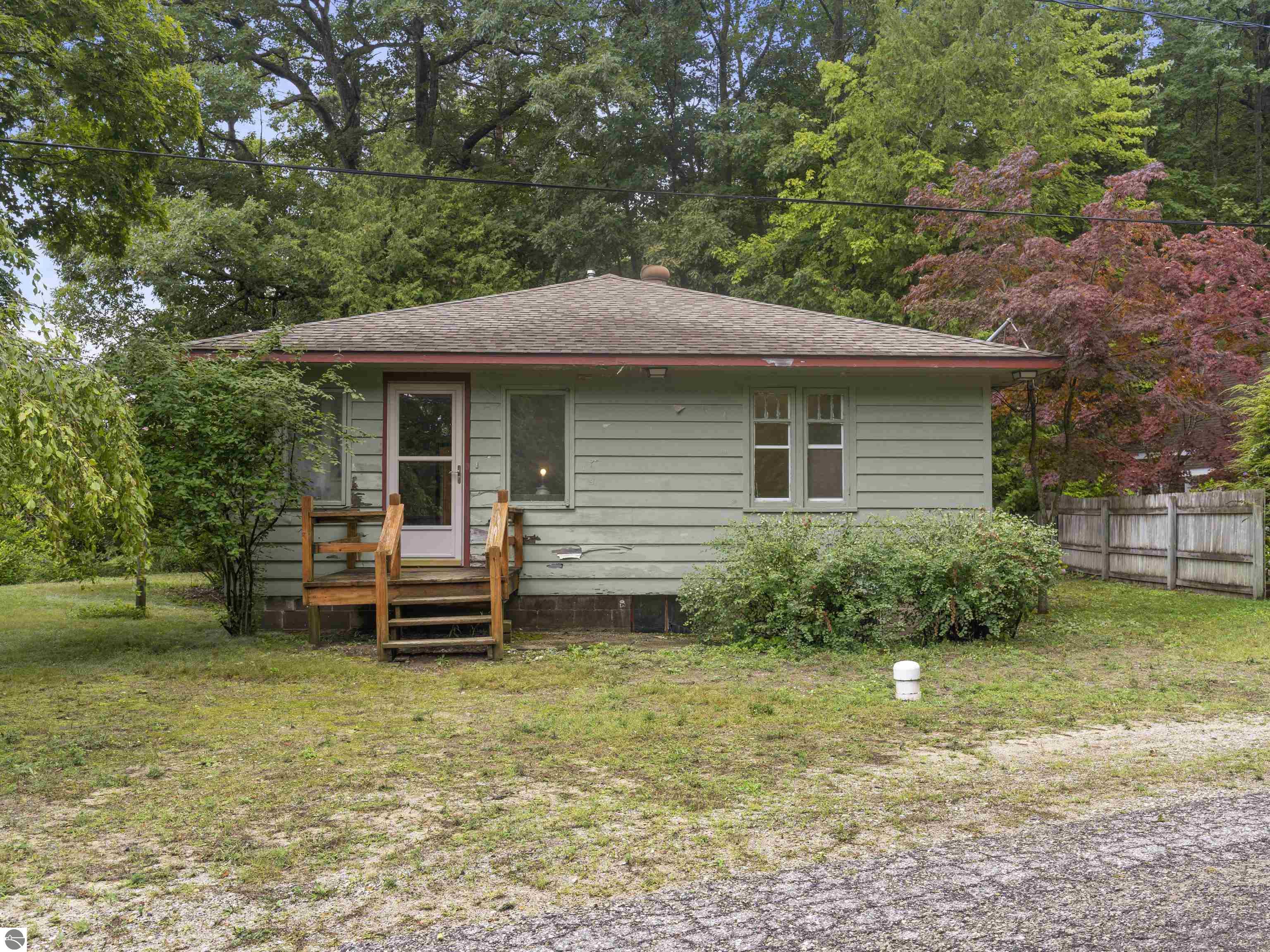 5326 Crystal Drive, Beulah, MI 49617 — Photo 4