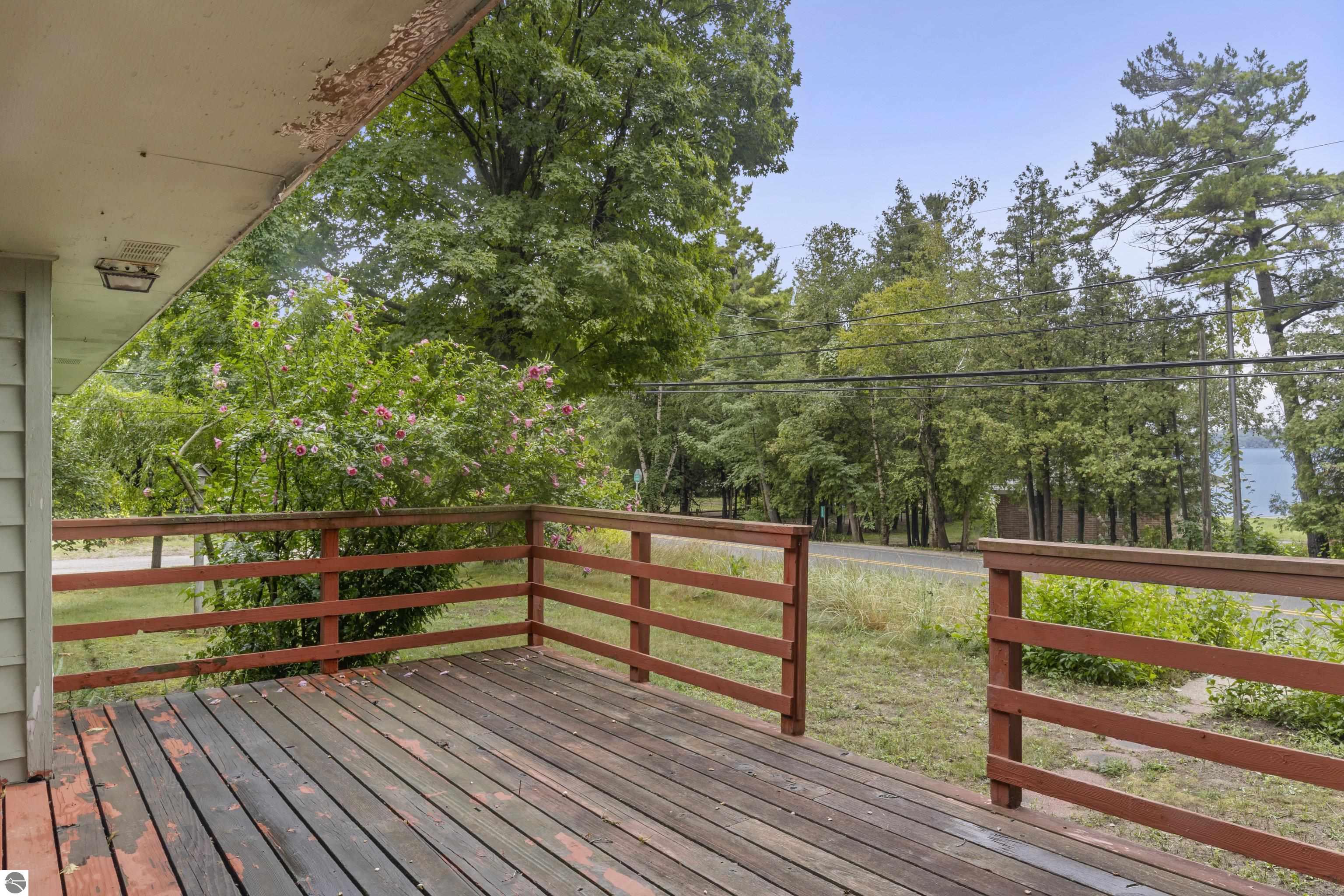 5326 Crystal Drive, Beulah, MI 49617 — Photo 6