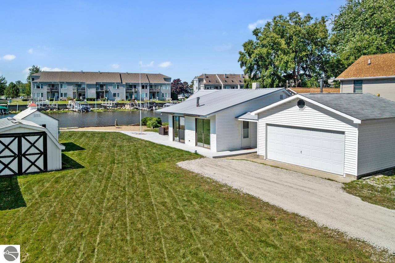 1878 S Riverside Drive, Au Gres, MI 48703 — Photo 30