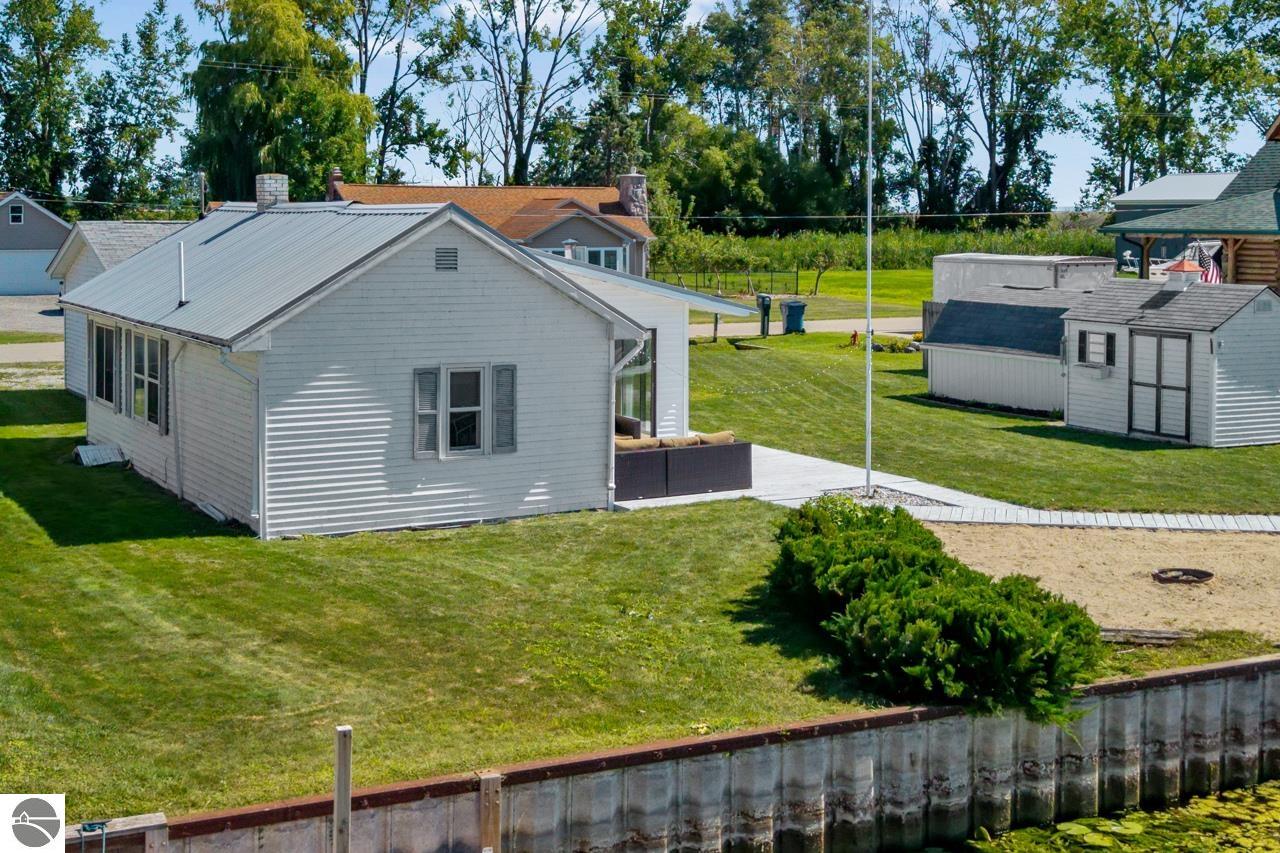 1878 S Riverside Drive, Au Gres, MI 48703 — Photo 10