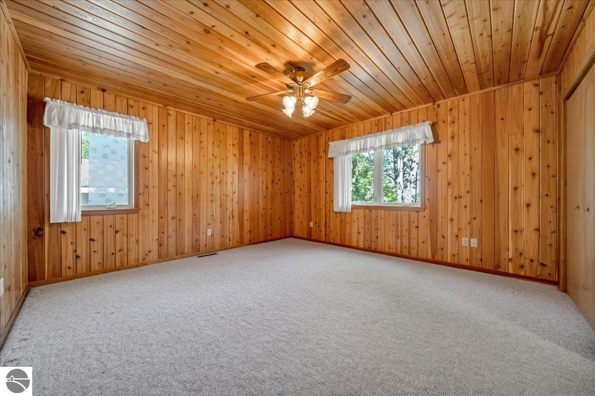 4596 Lakeview Drive, Hale, MI 48739 — Photo 32
