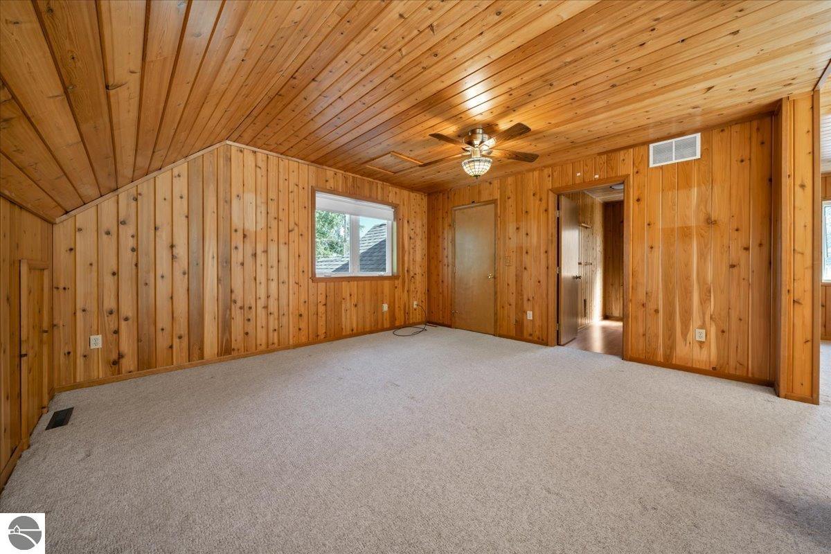 4596 Lakeview Drive, Hale, MI 48739 — Photo 38