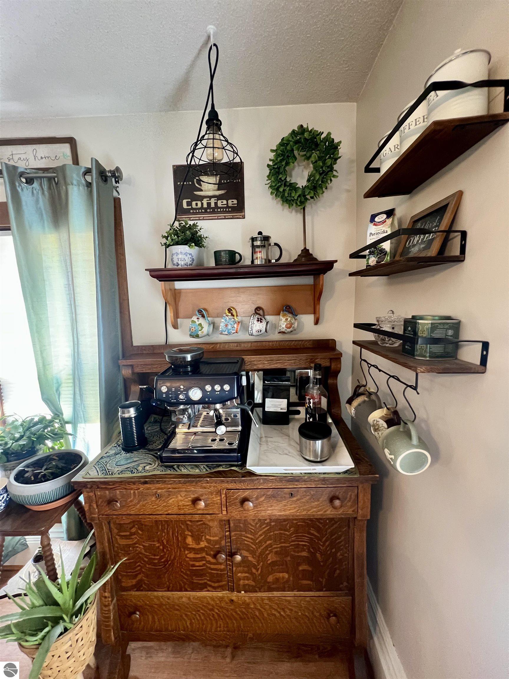 314 E Newark Street, Ithaca, MI 48847 — Photo 6