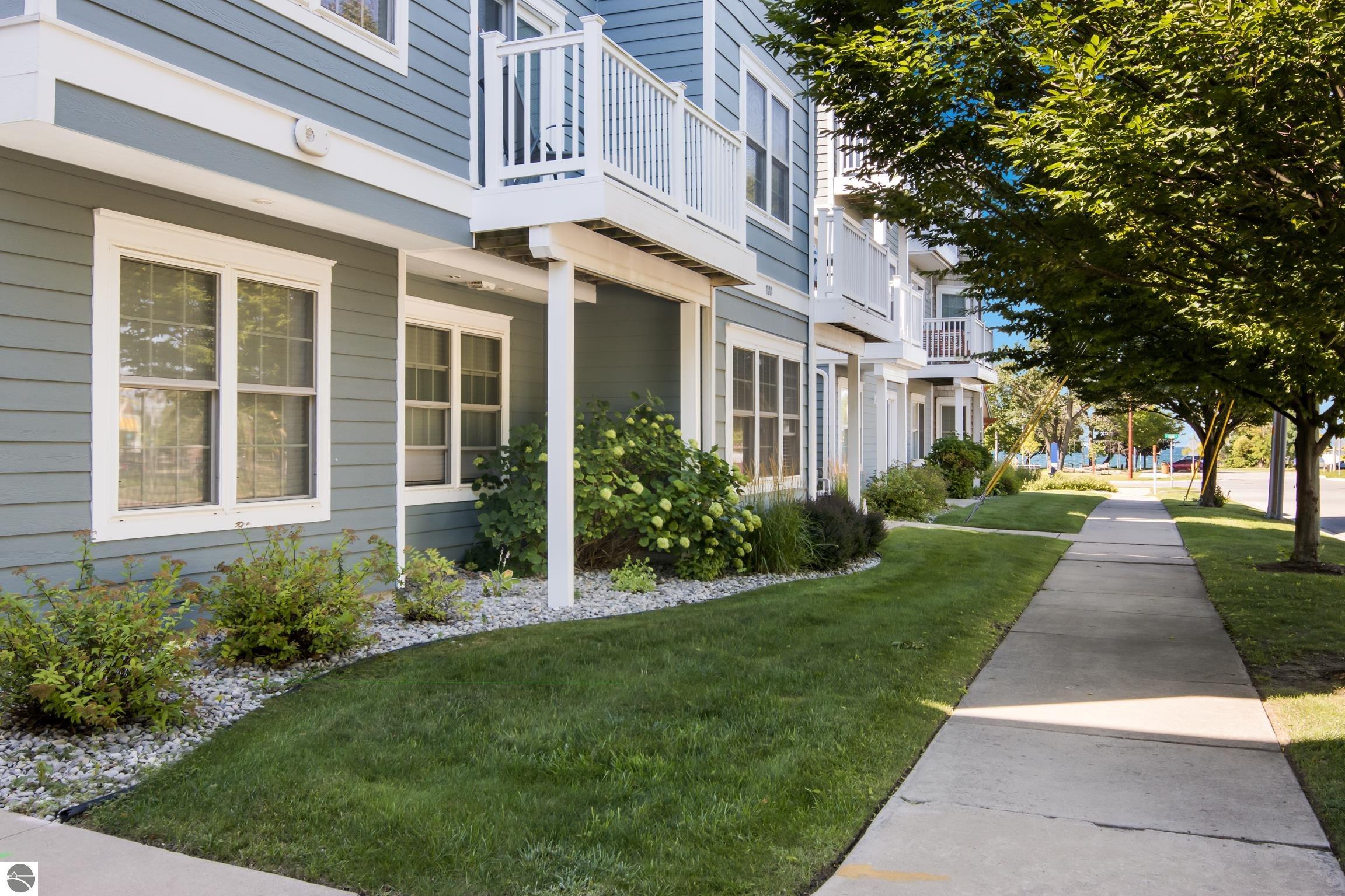 100 Hope Street #214, Traverse City, MI 49686