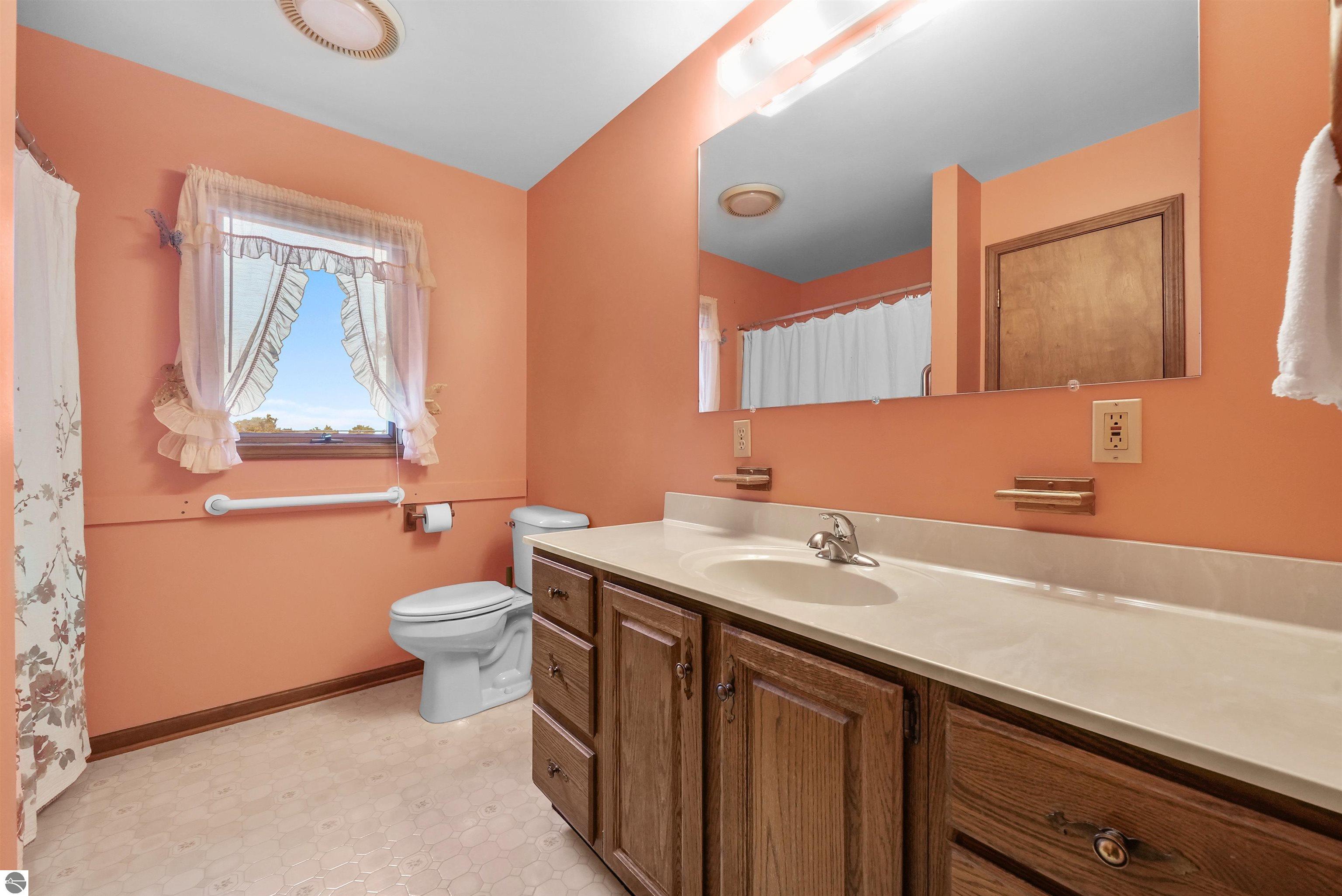 213 N Cottage Grove, McBain, MI 49657 — Photo 25