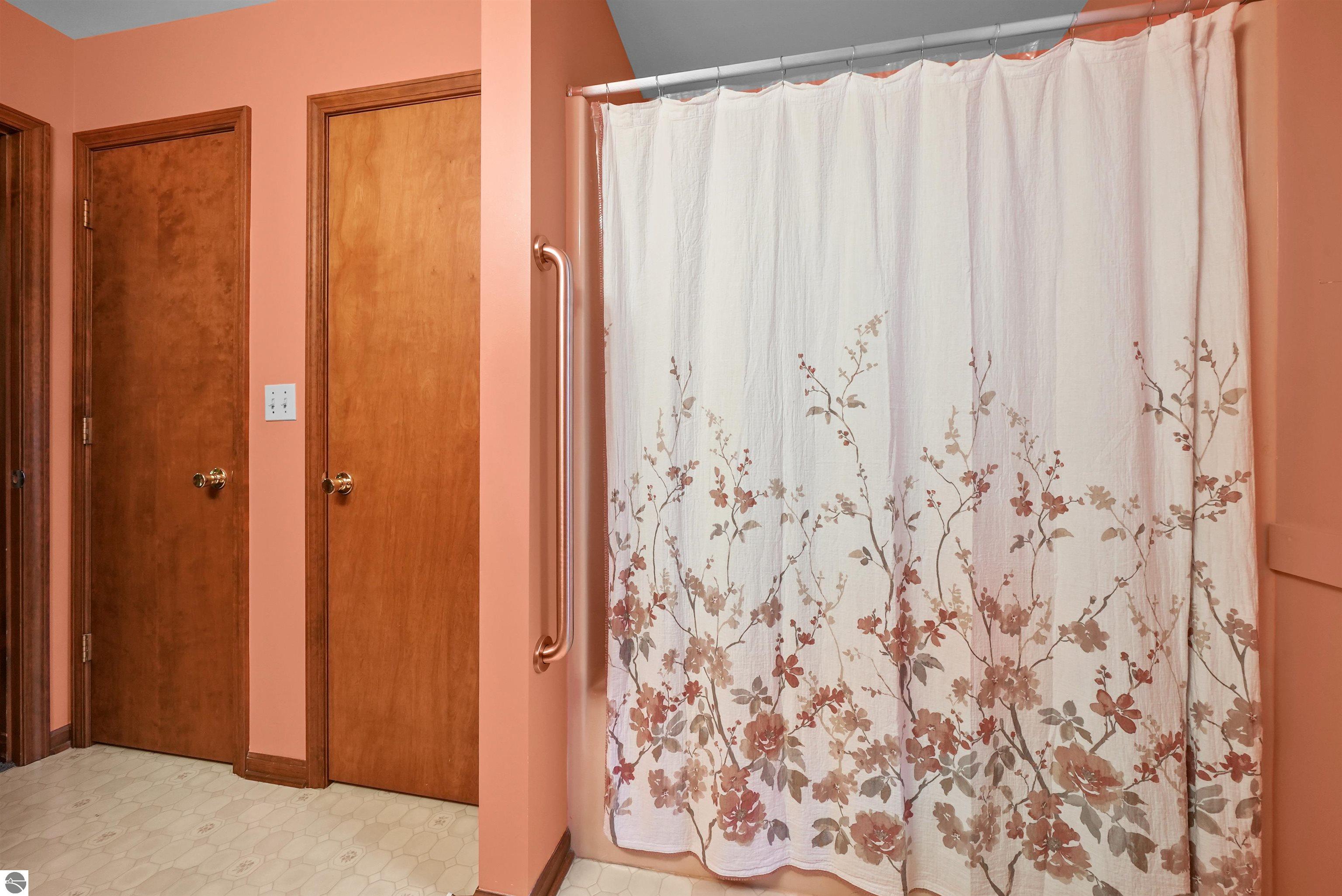 213 N Cottage Grove, McBain, MI 49657 — Photo 26