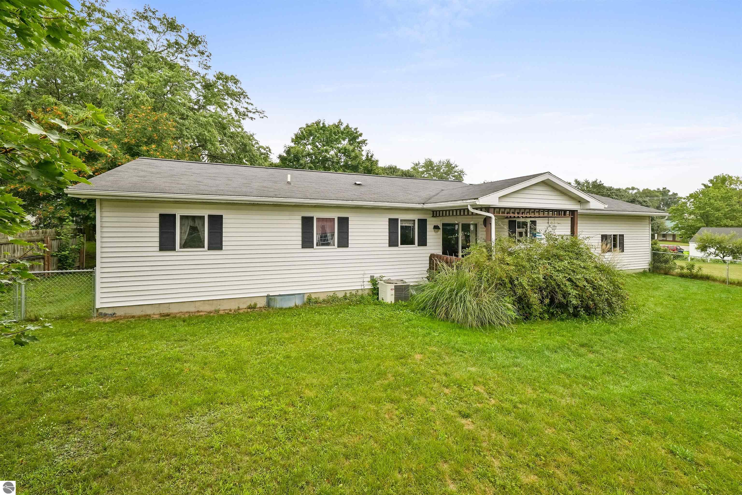 213 N Cottage Grove, McBain, MI 49657 — Photo 37