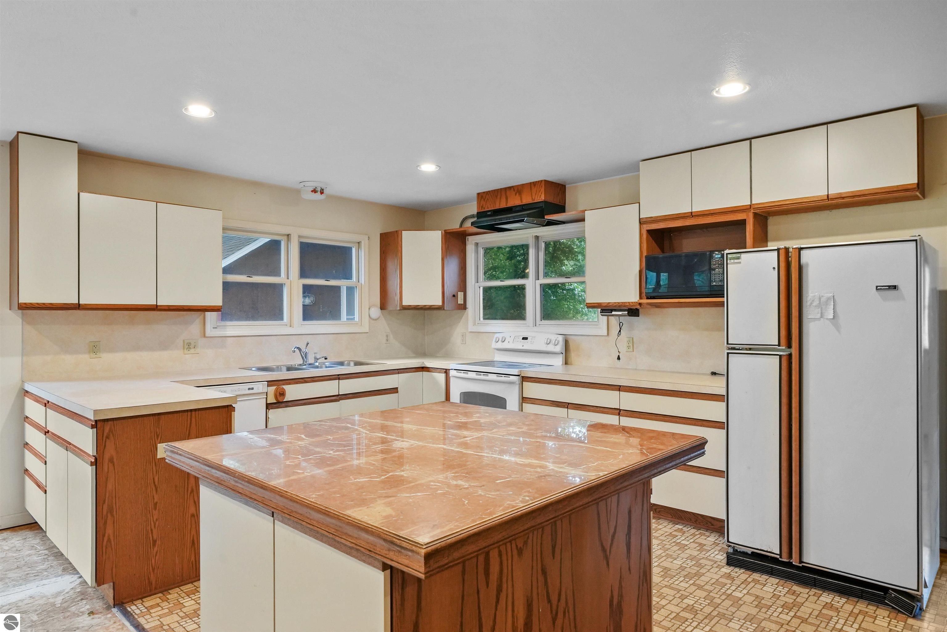 23293 N 170th Avenue, Tustin, MI 49688 — Photo 35