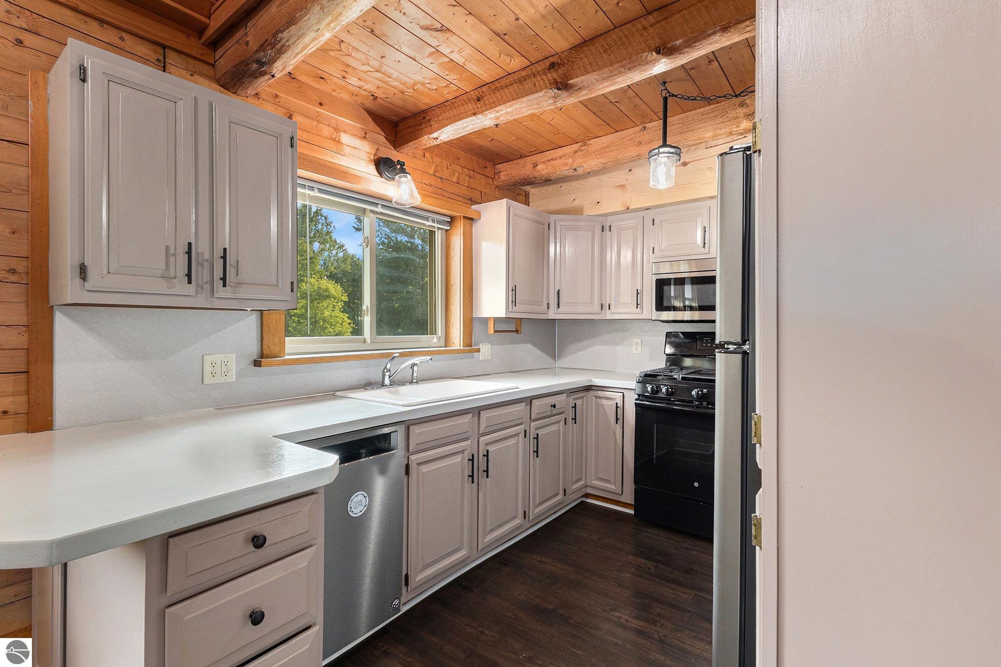 3040 NW Richmond Street, Walker, MI 49534 — Photo 5