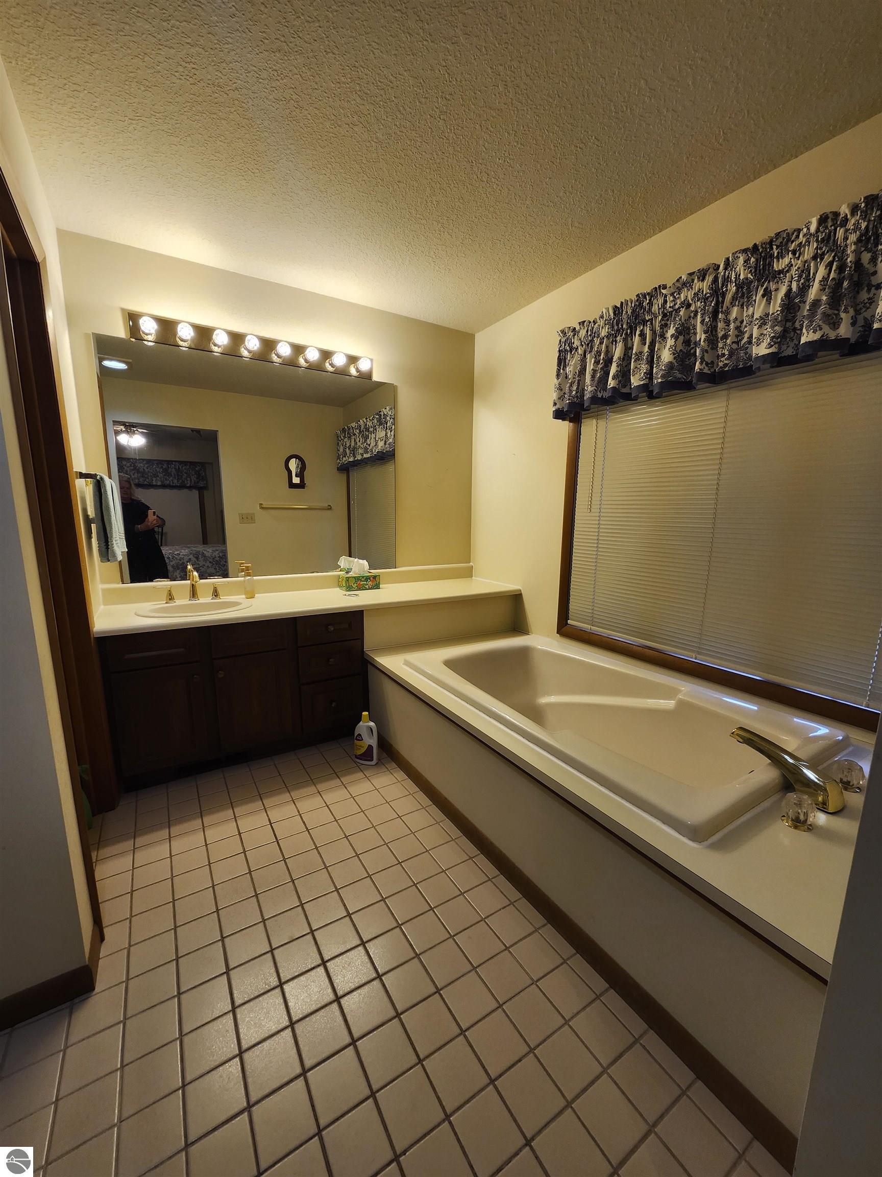 1772 Douglas Drive, Tawas City, MI 48763 — Photo 15