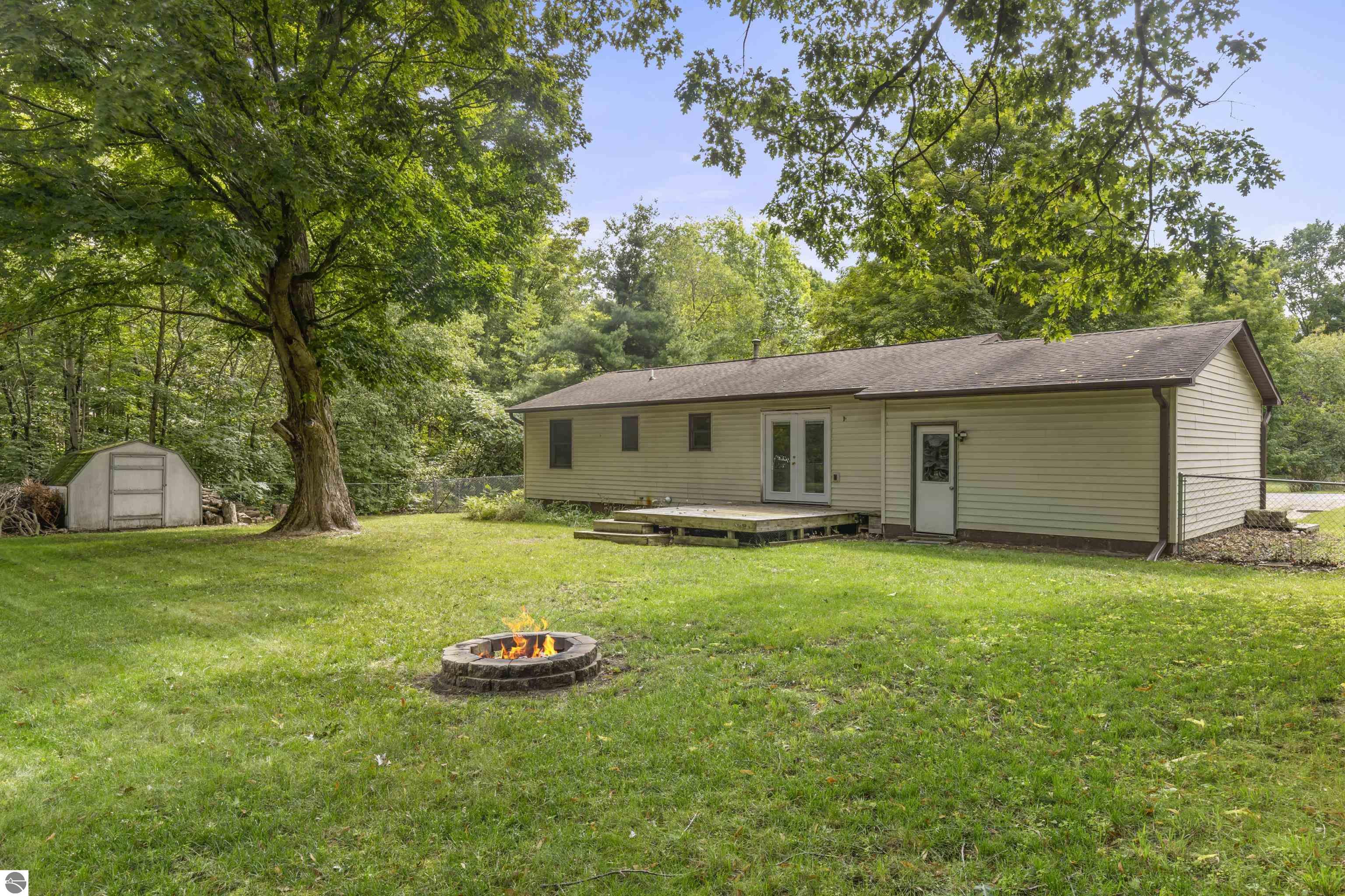 8692 Red Pine Drive, Lake Ann, MI 49650 — Photo 4