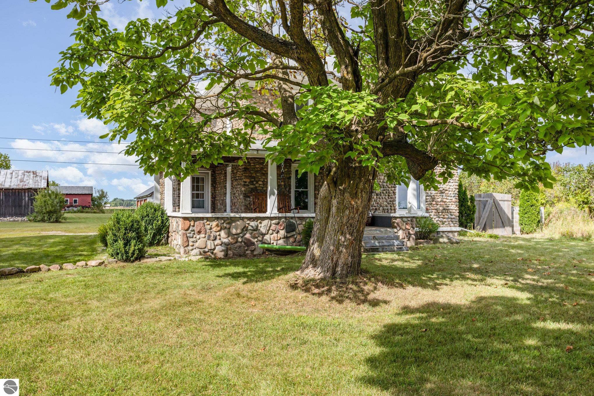 6944 W Fremont Road, Blanchard, MI 49310 — Photo 26