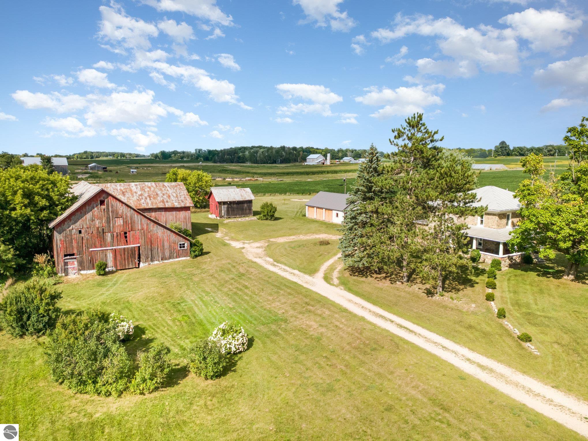 6944 W Fremont Road, Blanchard, MI 49310 — Photo 33