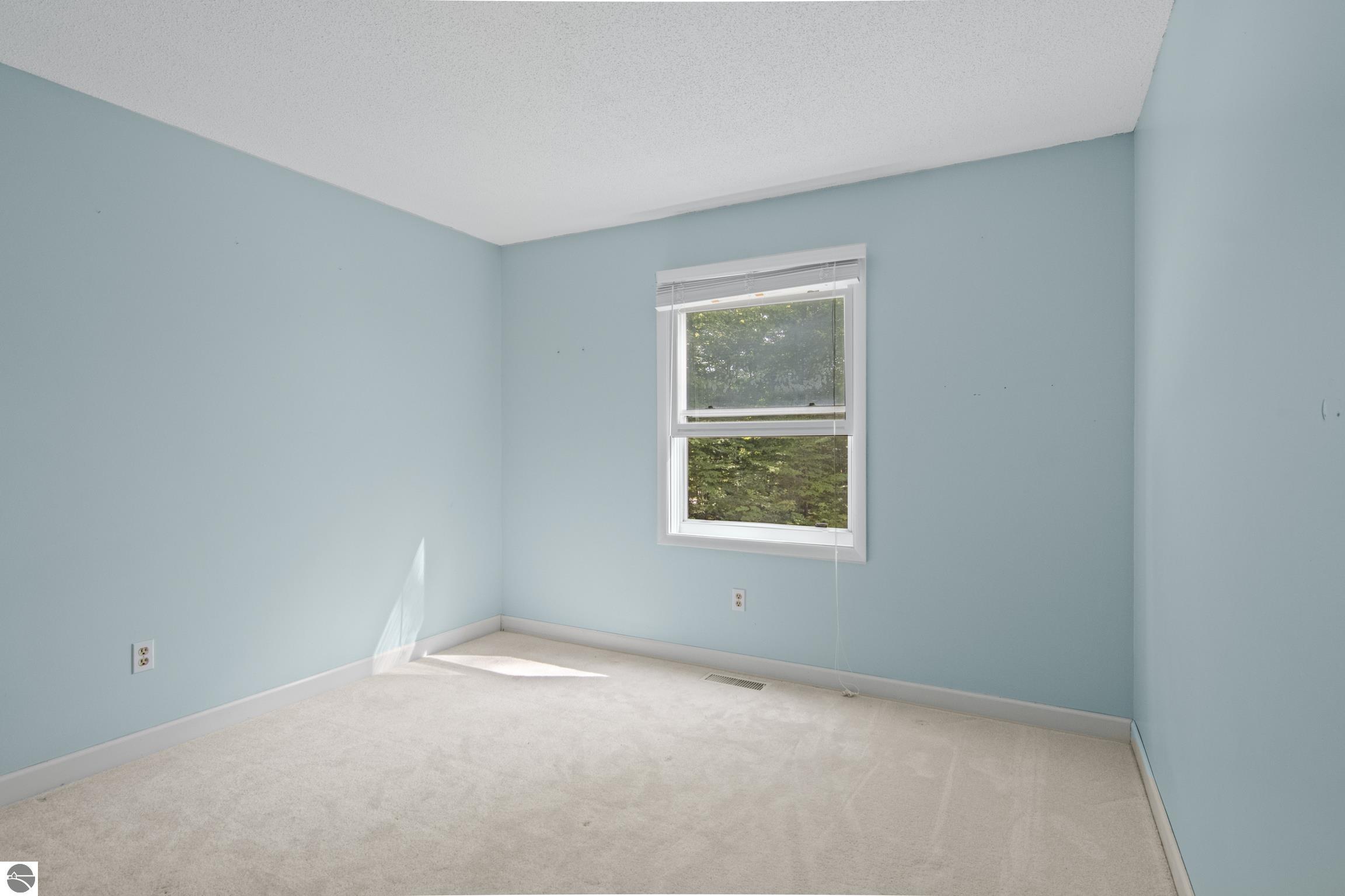 20922 Red Oak Drive, Lake Ann, MI 49650 — Photo 13
