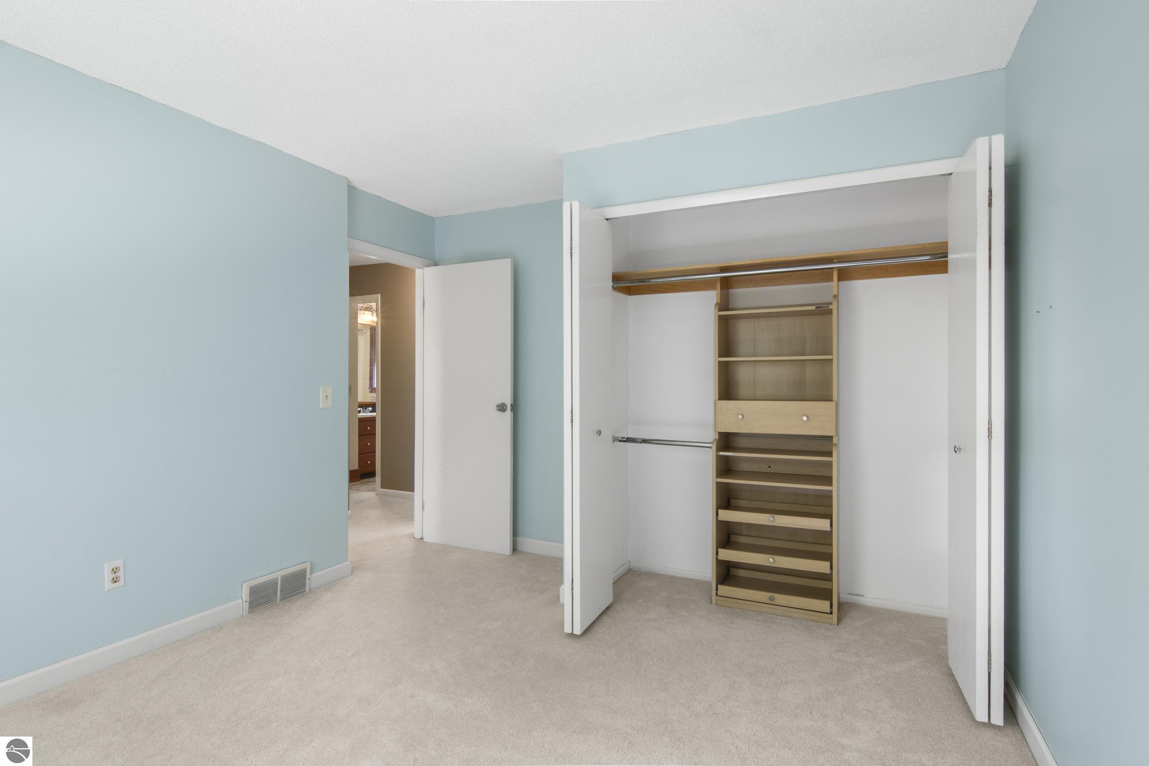 20922 Red Oak Drive, Lake Ann, MI 49650 — Photo 14