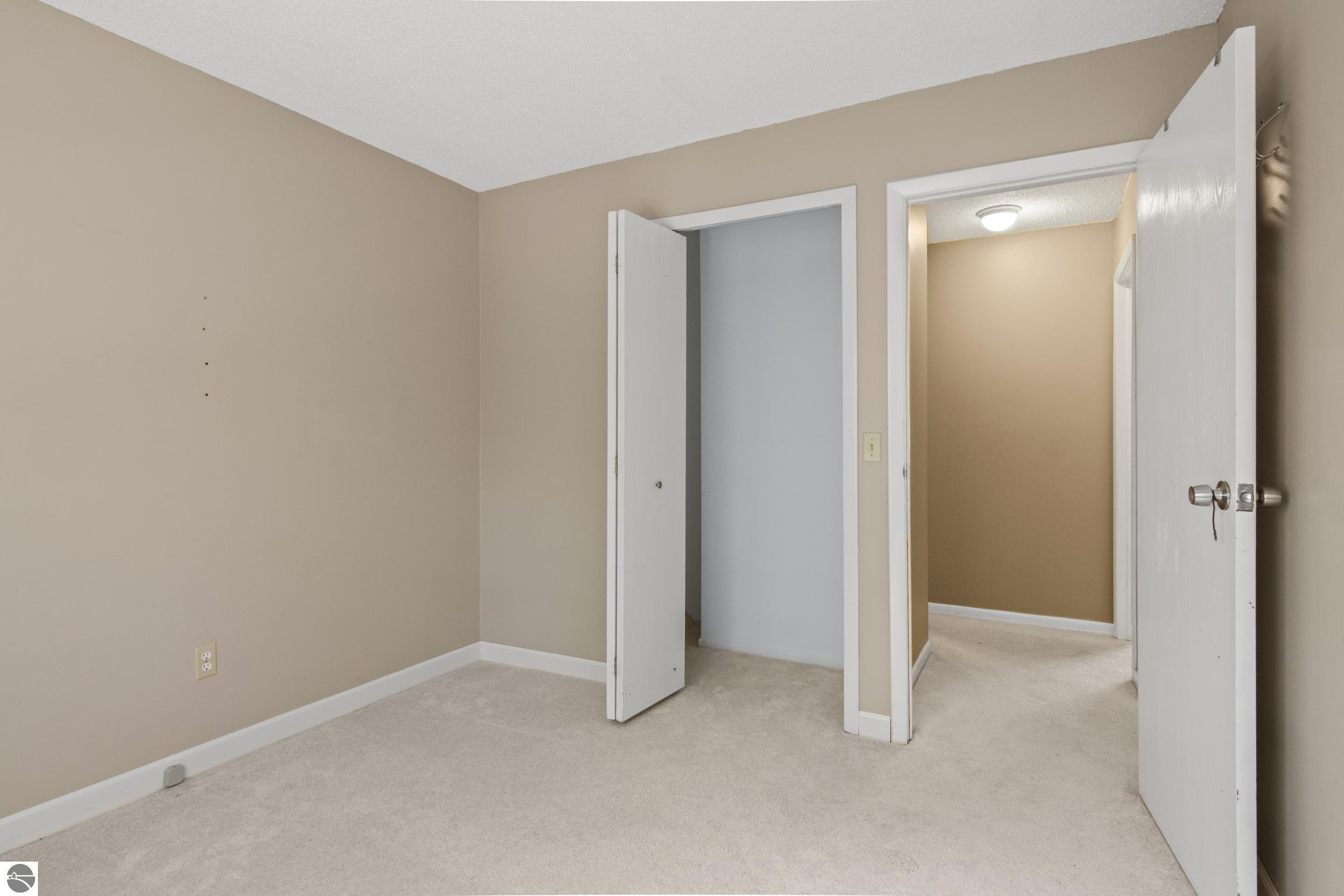 20922 Red Oak Drive, Lake Ann, MI 49650 — Photo 16