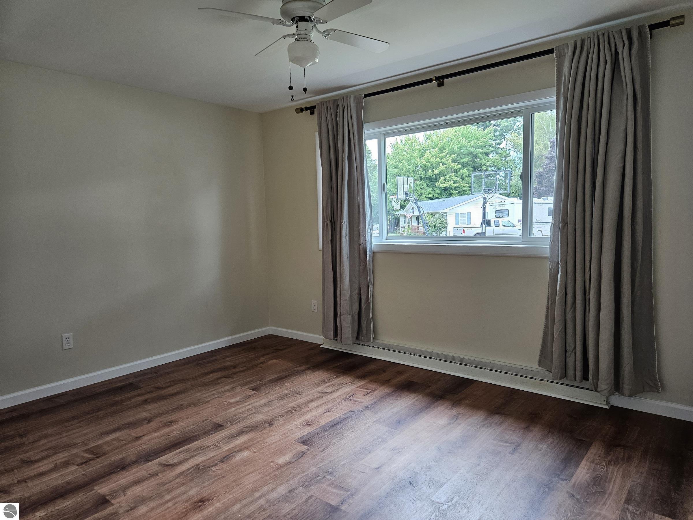 713 W Lincoln Street, East Tawas, MI 48730 — Photo 27