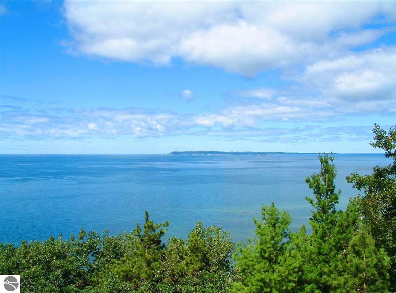 6C Pinnacle Place, Glen Arbor, MI 49636 — Photo 2