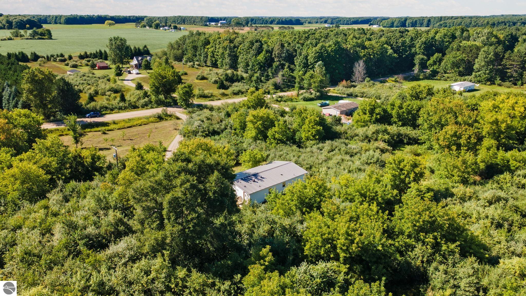 8875 Rahe Road, Kingsley, MI 49649 — Photo 10