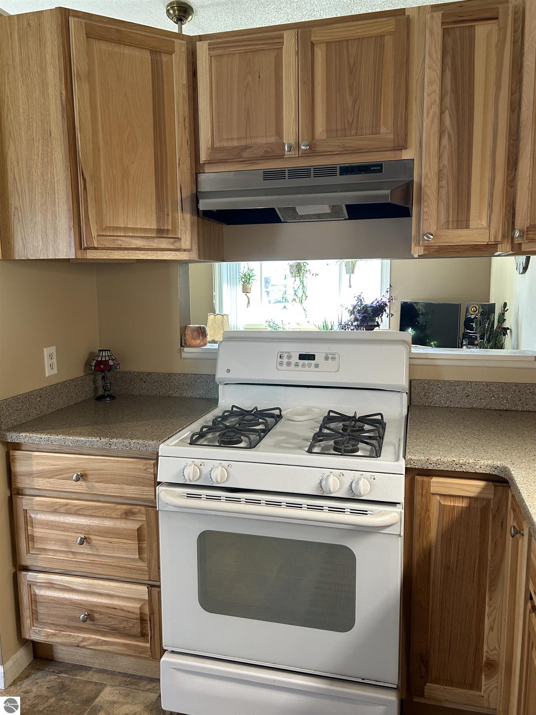 150 Roberta Drive, Tawas City, MI 48763 — Photo 12