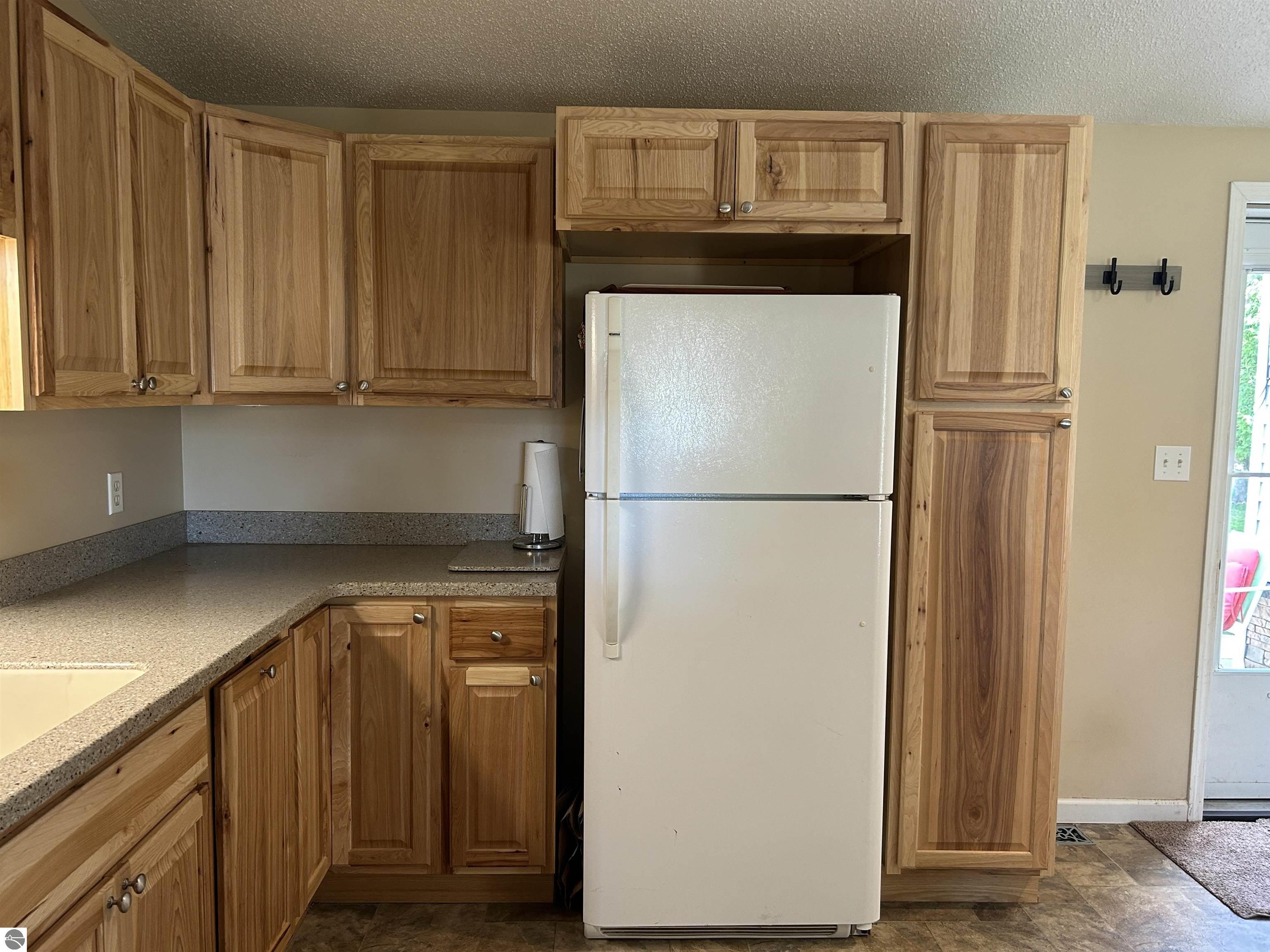150 Roberta Drive, Tawas City, MI 48763 — Photo 10