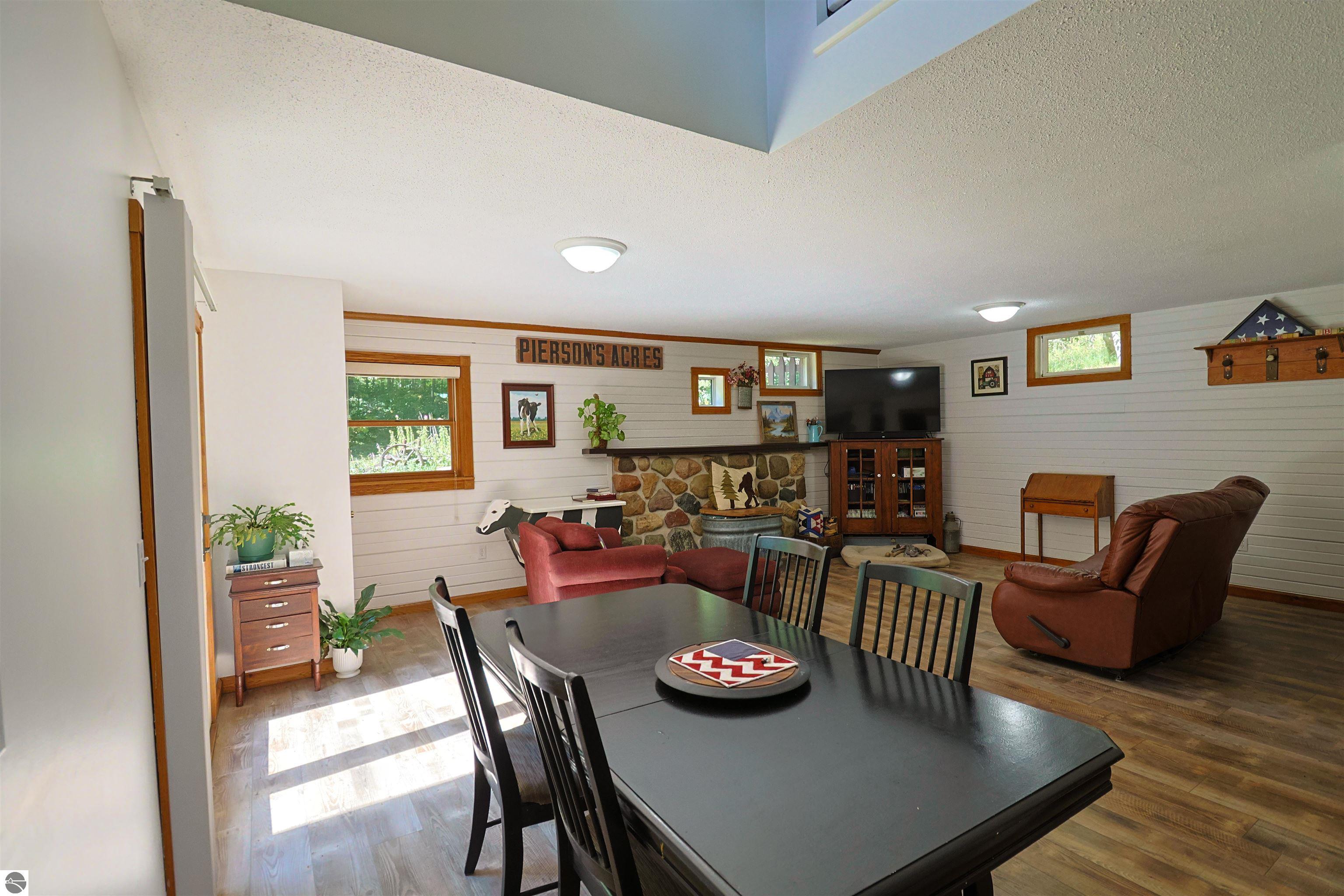 4518 W Vernon Road, Weidman, MI 48893 — Photo 11