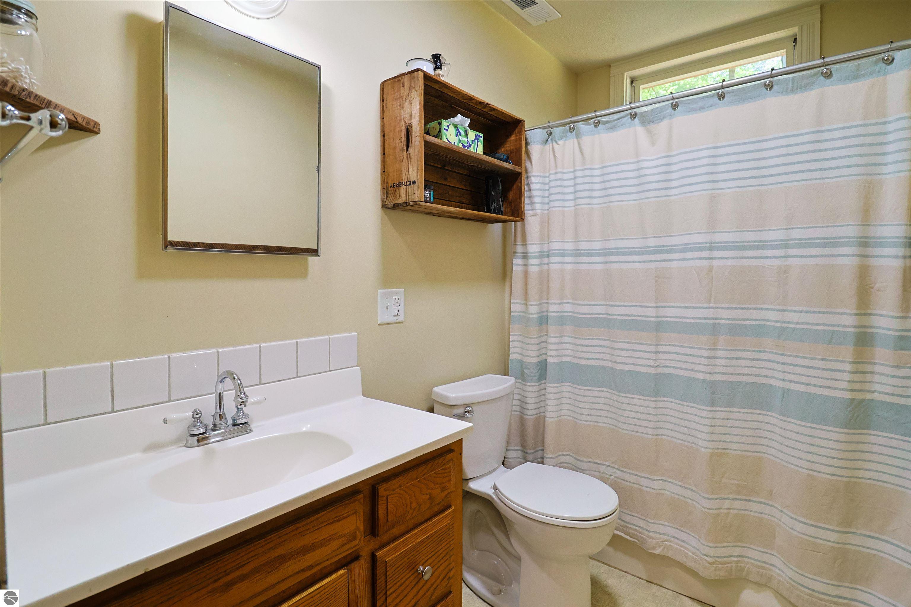 4518 W Vernon Road, Weidman, MI 48893 — Photo 14