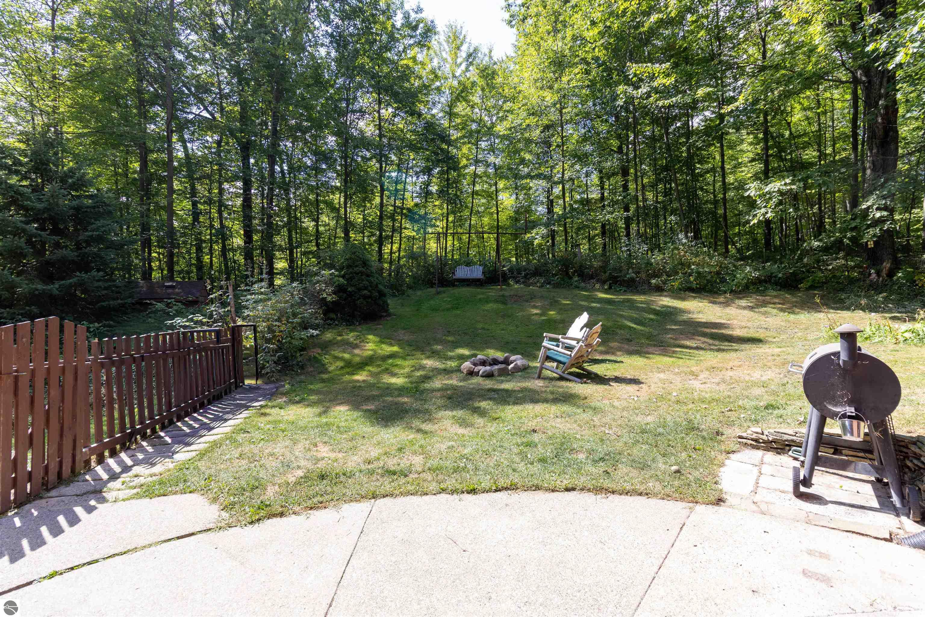 4518 W Vernon Road, Weidman, MI 48893 — Photo 4