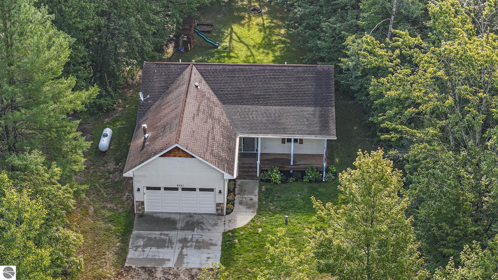 5251 Pinecrest Drive, Elmira, MI 49730 — Photo 31