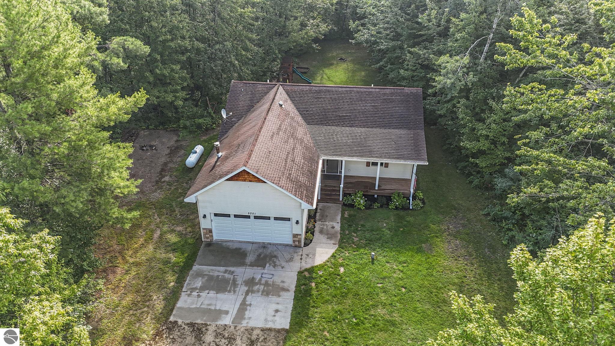 5251 Pinecrest Drive, Elmira, MI 49730 — Photo 42