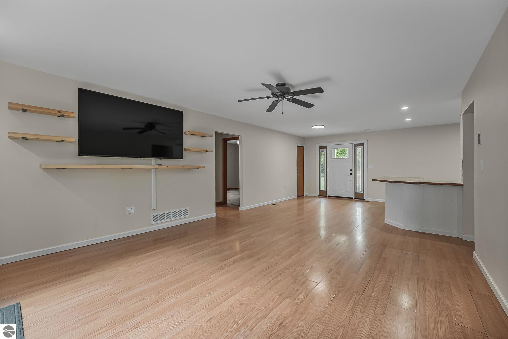 5251 Pinecrest Drive, Elmira, MI 49730 — Photo 7