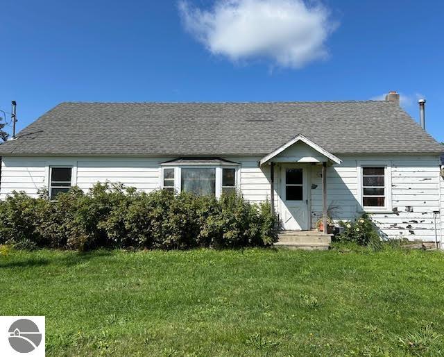 428 S Barry Road, Ithaca, MI 48847 — front exterior