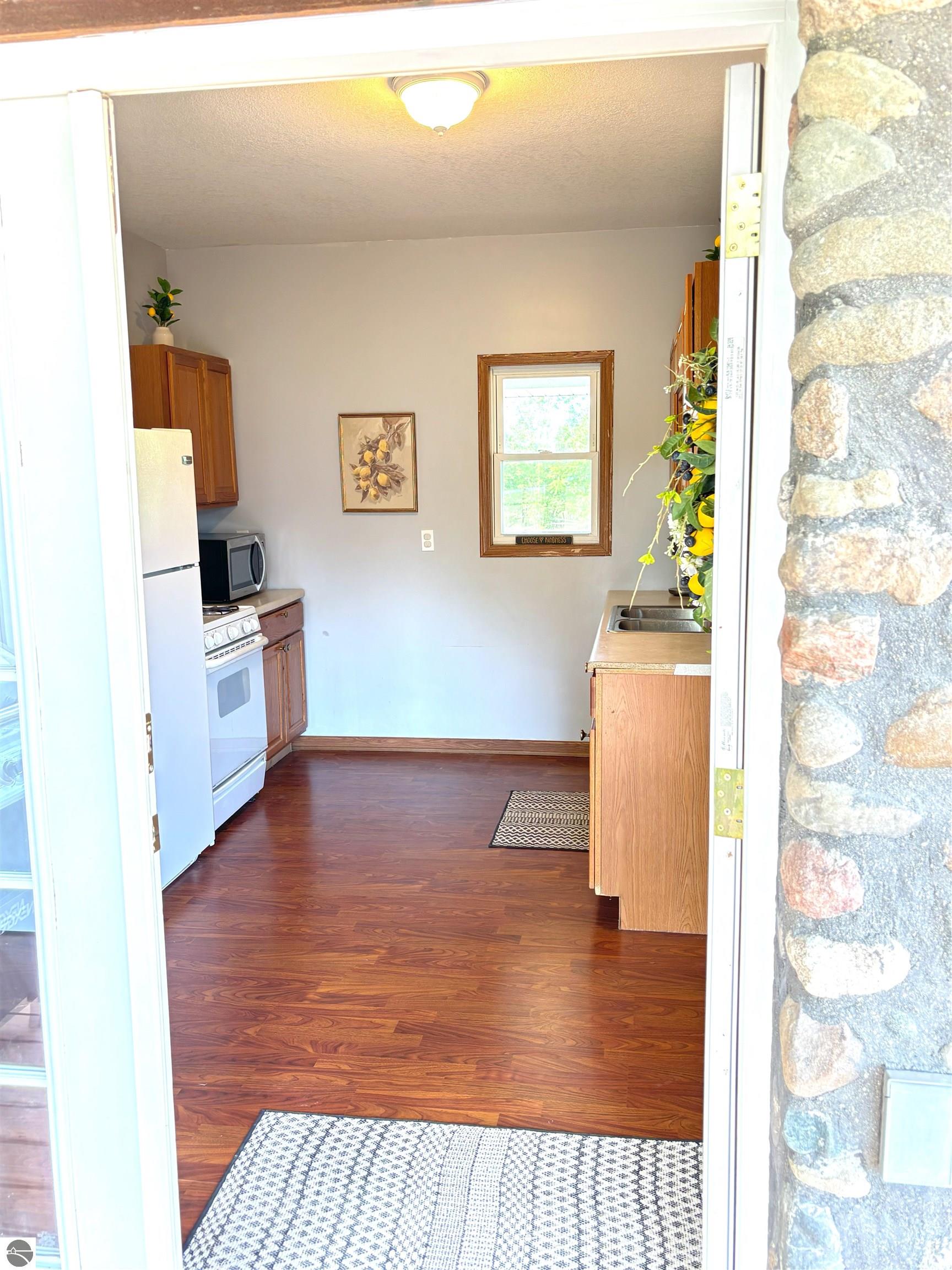 3691 E Rosebush Road, Rosebush, MI 48878 — Photo 9