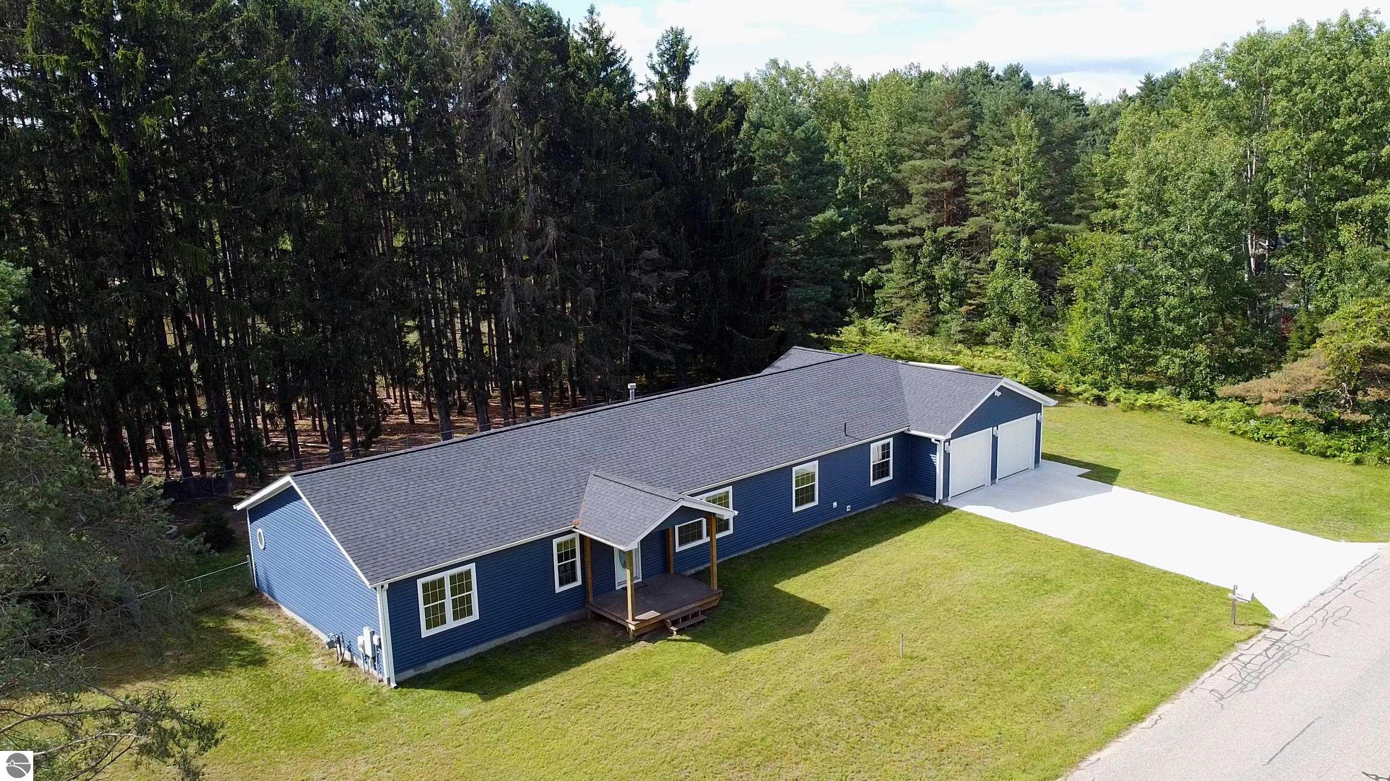 5463 Brake Road, Bellaire, MI 49615 — Photo 9