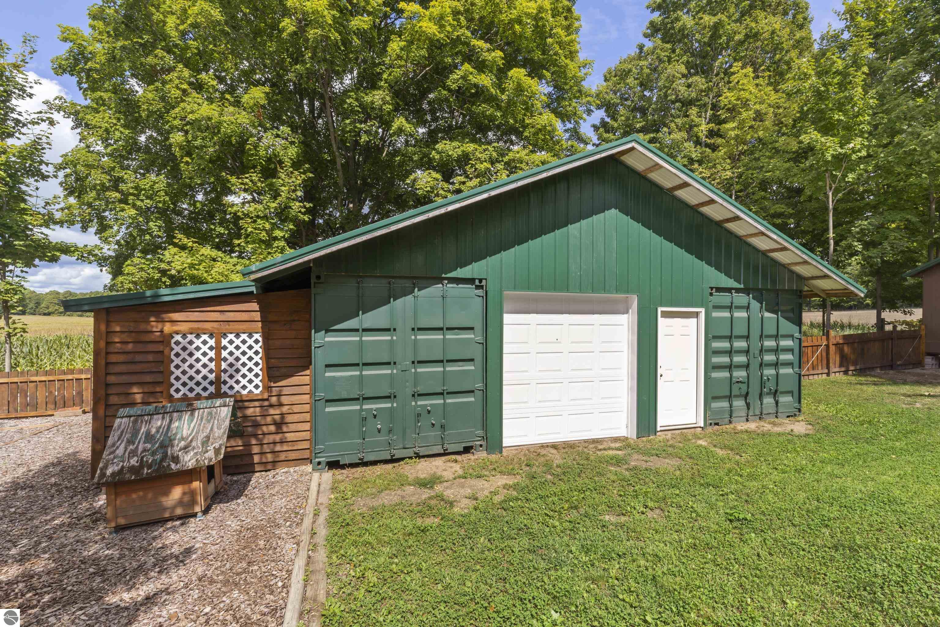 22800 Cadillac Highway, Copemish, MI 49625 — Photo 35