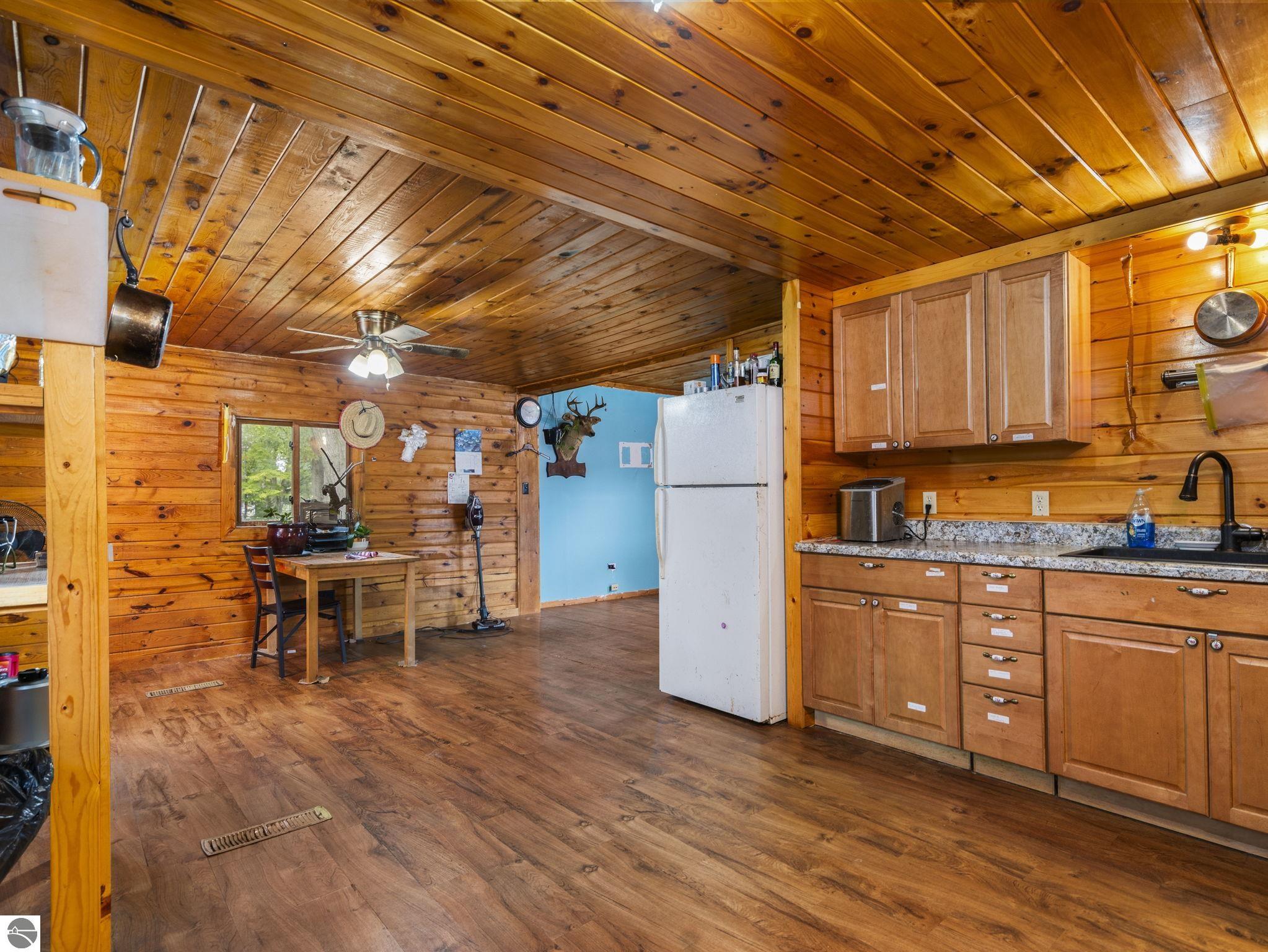404 Merritt Street, Fife Lake, MI 49633 — Photo 6