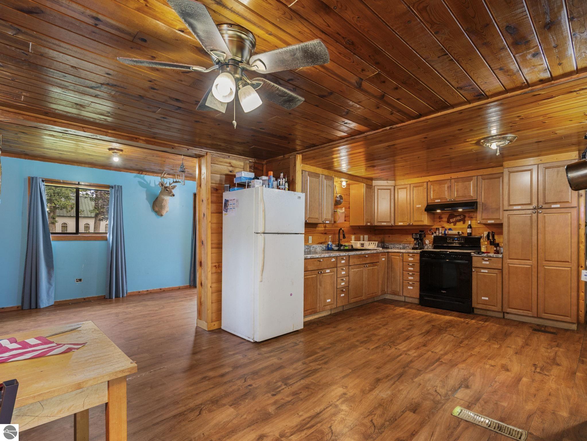 404 Merritt Street, Fife Lake, MI 49633 — Photo 8