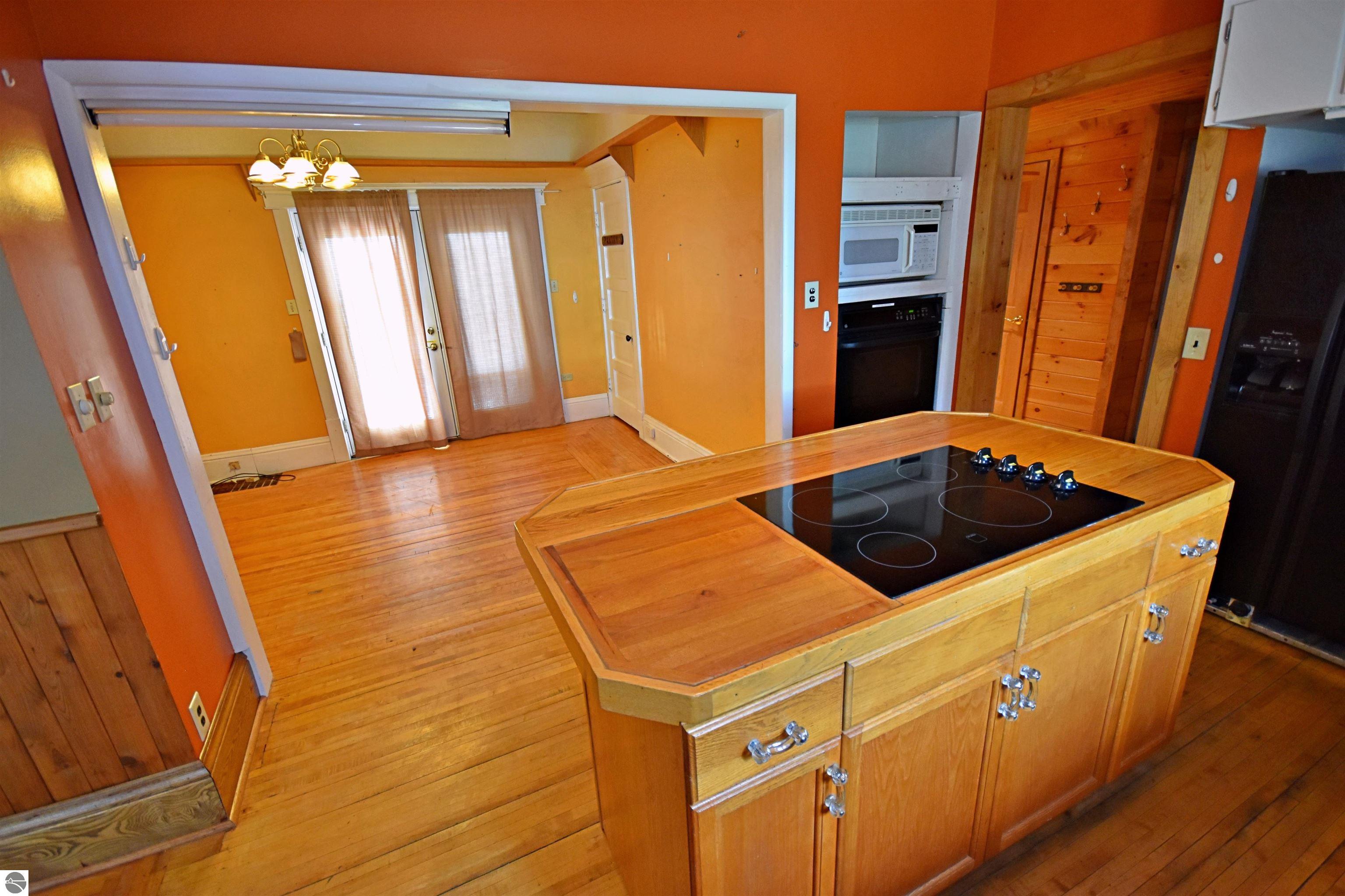 209 Maple Street, Tustin, MI 49688 — Photo 7