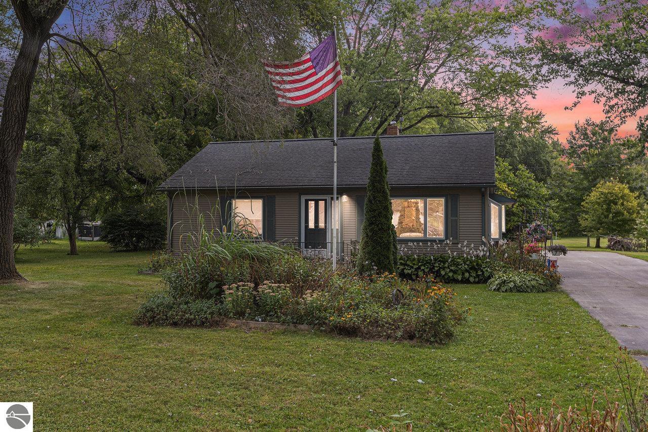 13839 Murray Drive, Milan, MI 48160 — front exterior