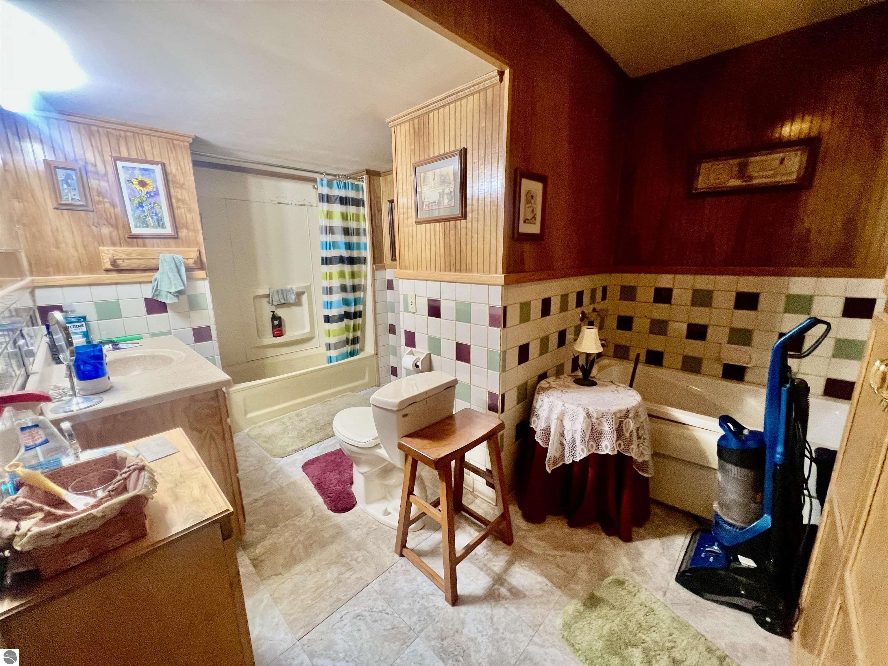 9990 N Lumberjack Road, Riverdale, MI 48877 — Photo 15
