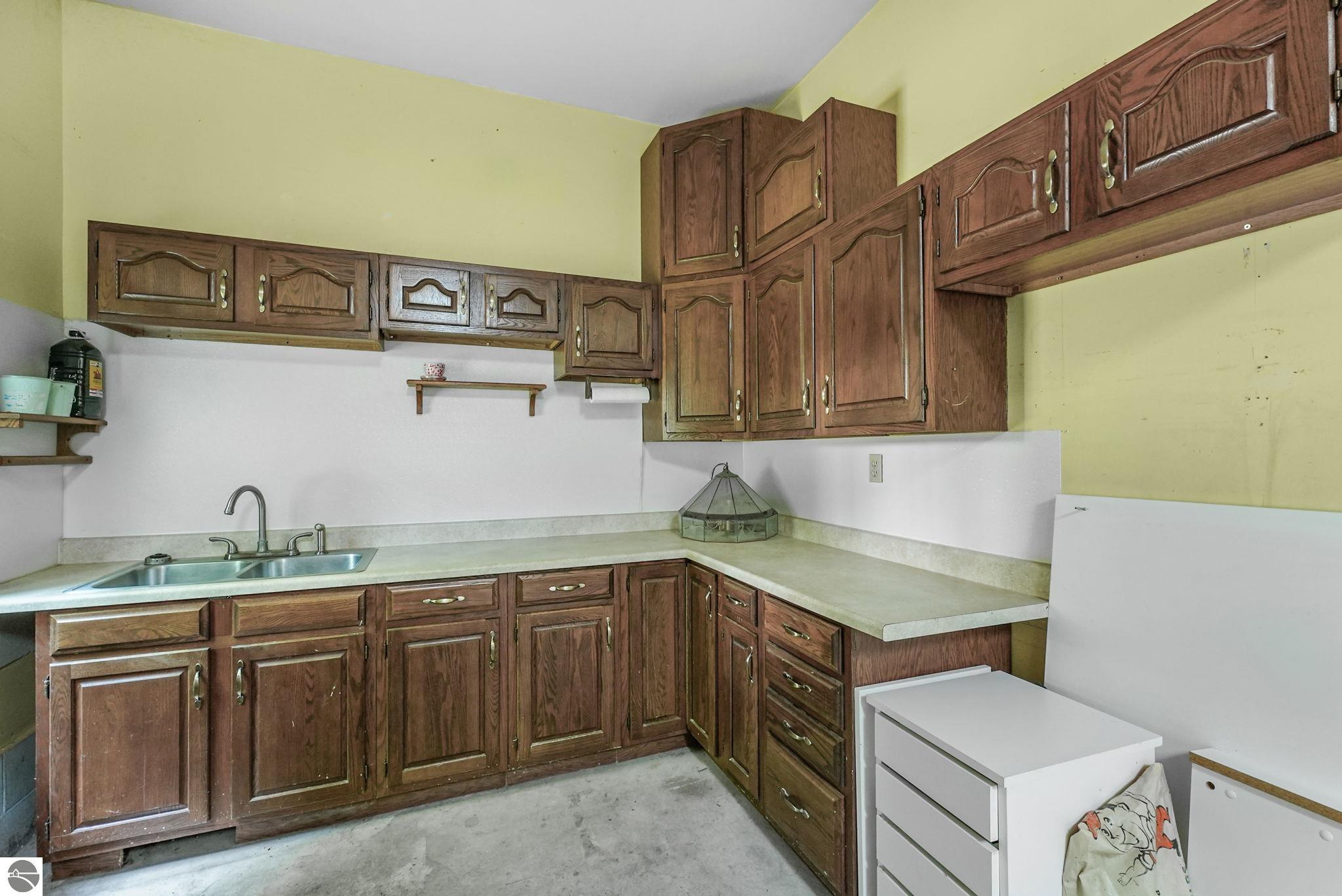 4761 Bartlett, Williamsburg, MI 49690 — Photo 45