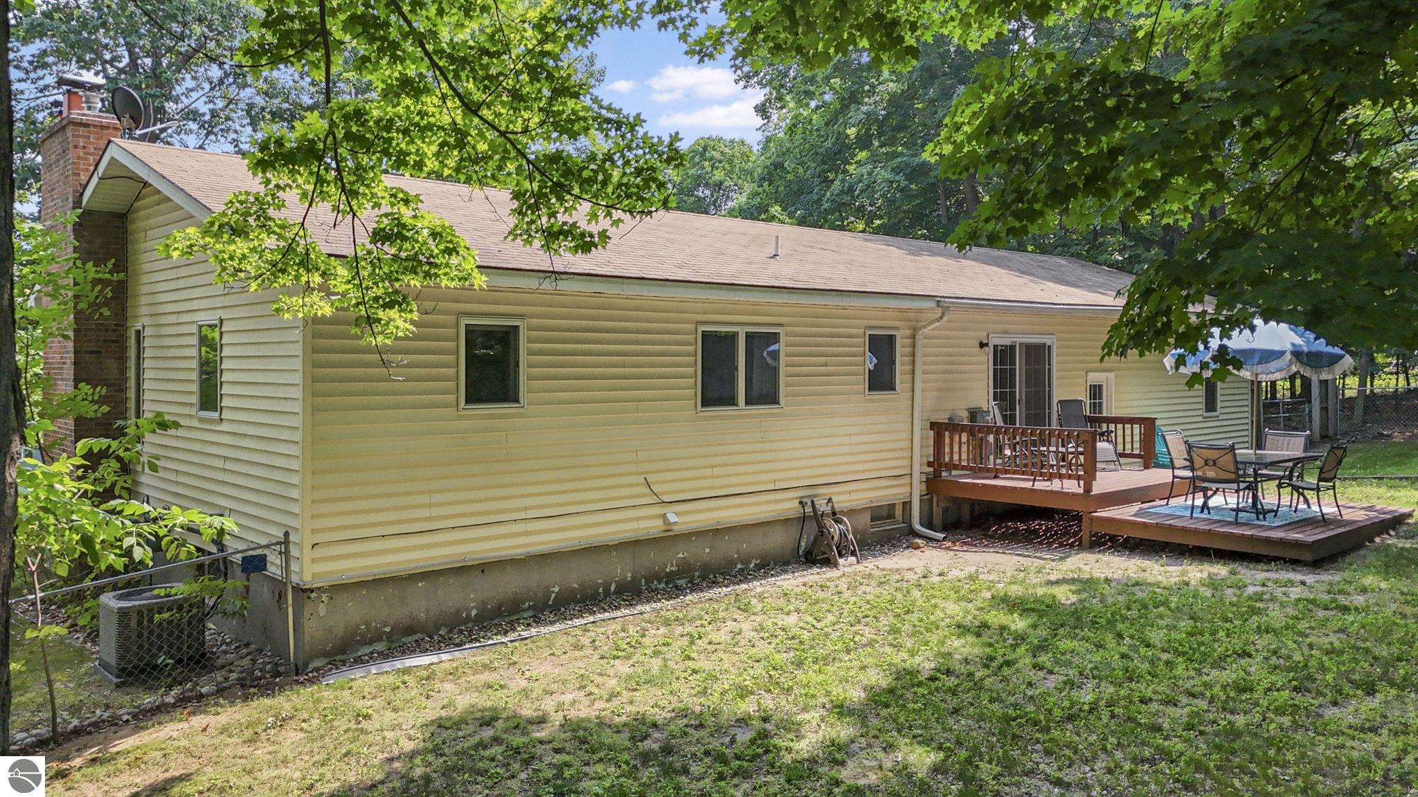 4761 Bartlett, Williamsburg, MI 49690 — Photo 7