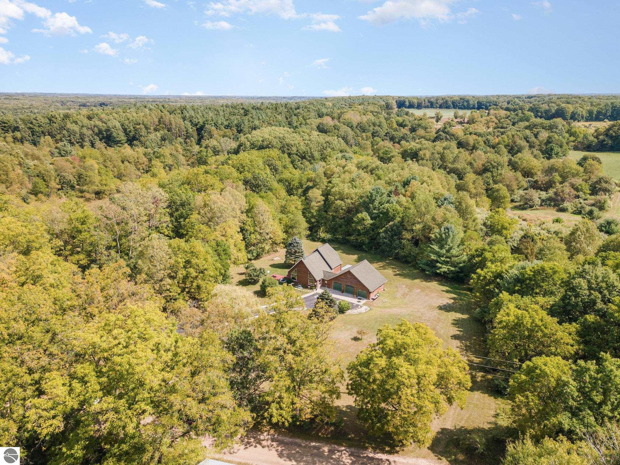 5509 S Littlefield Road, Remus, MI 49340 — Photo 41